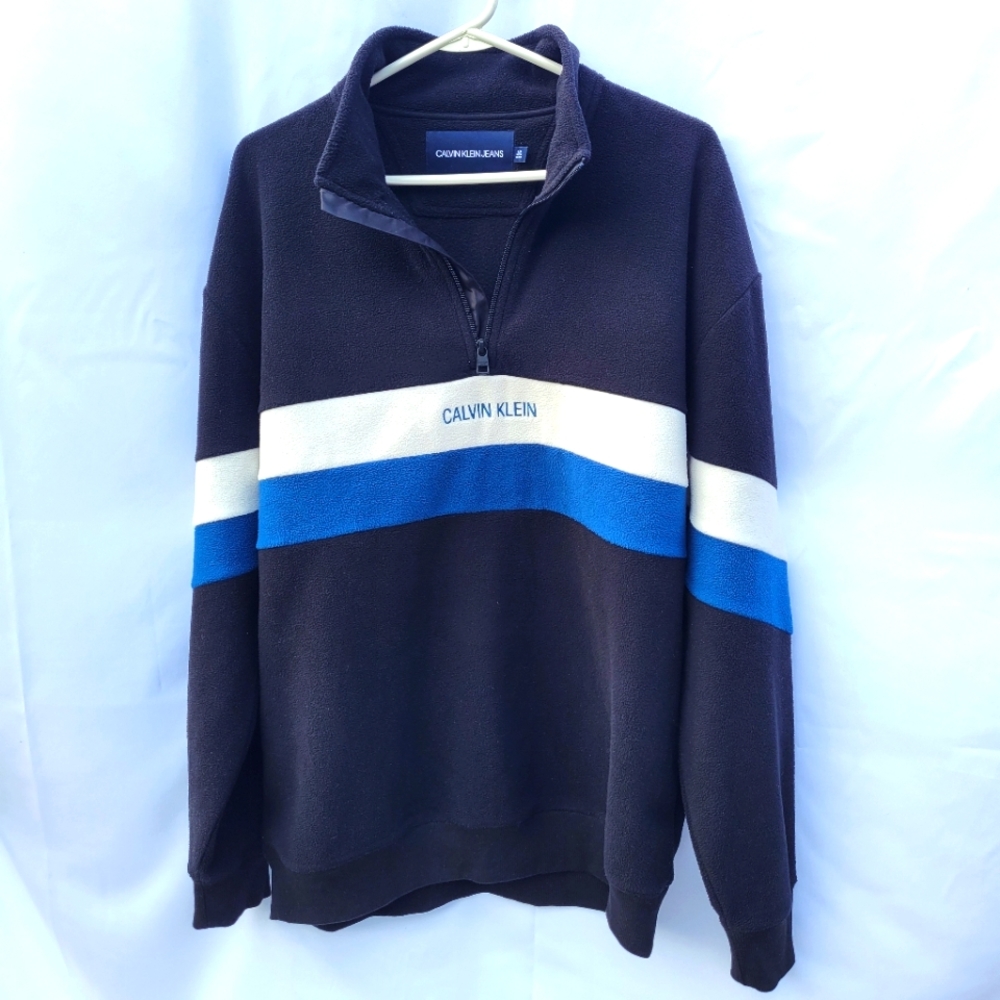 Men's Calvin Klein zip up fleece.